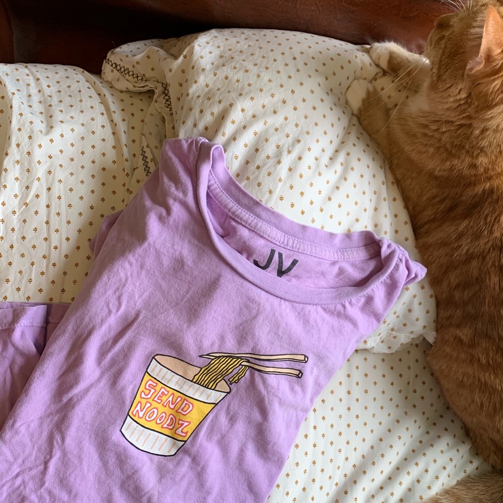 Send noodz tee